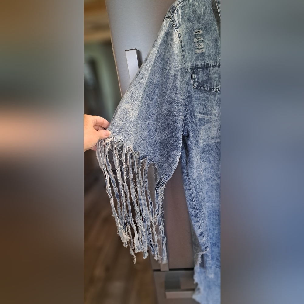 Thrill Jeans Button Front Destroyed Distressed De… - image 3